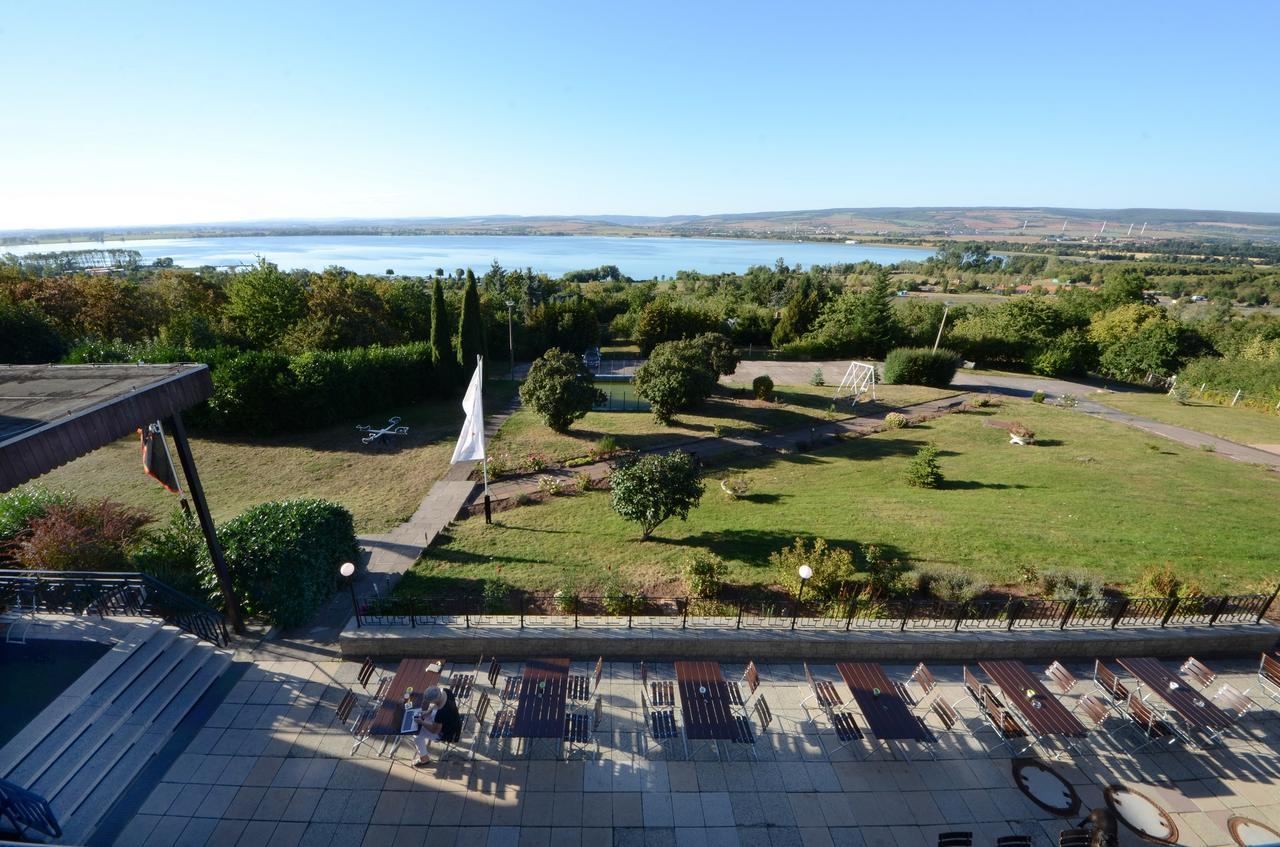 Land-gut-Hotel Barbarossa Kelbra Bagian luar foto